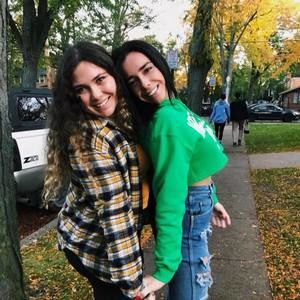 Meet your Posher, Michelle